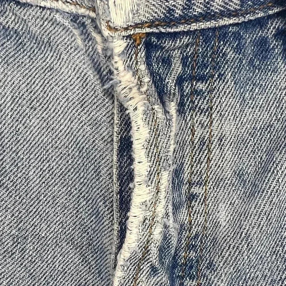 Calvin Klein Vintage Denim 90s Shorts Made‎ in the USA Size 9 - Picture 8 of 8